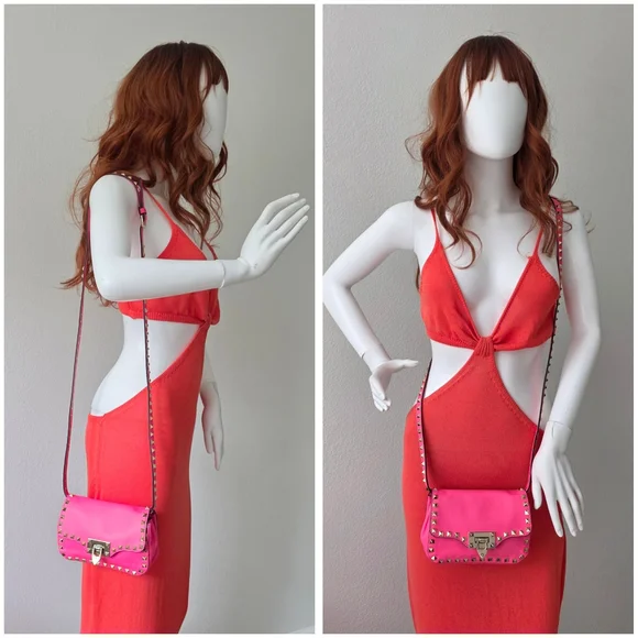 Auth Valentino Garavani Vitello Rockstud Flap Crossbody Bag - Picture 4 of 11